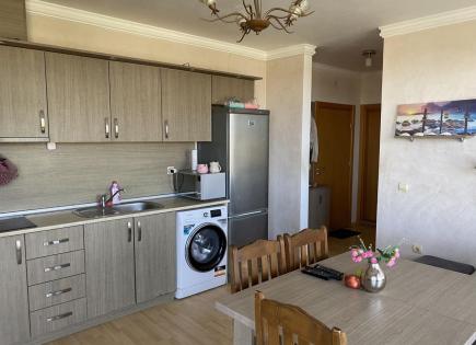 Flat for 154 000 euro in Saints Constantine and Helena, Bulgaria