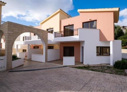 Villa for 165 000 euro in Paphos, Cyprus