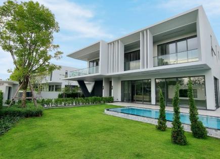 Villa for 482 856 euro in Pattaya, Thailand