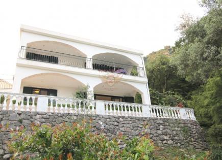 House for 780 000 euro in Budva, Montenegro