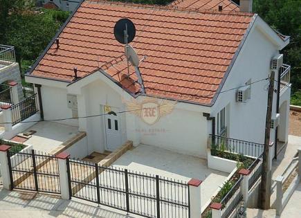 Casa para 400 000 euro en Herceg-Novi, Montenegro