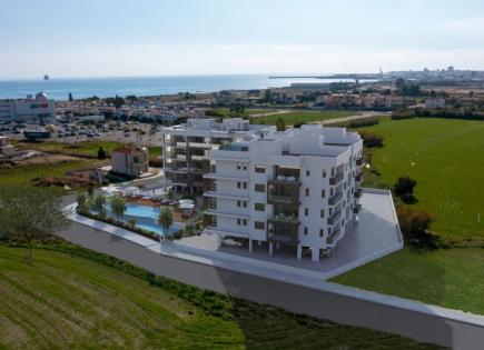 Apartment for 299 000 euro in Larnaca, Cyprus