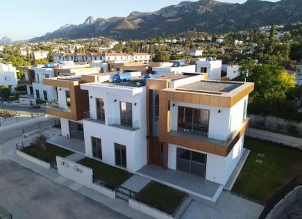 Villa for 430 984 euro in Kyrenia, Cyprus
