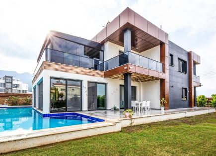 Villa for 1 629 422 euro in Kyrenia, Cyprus
