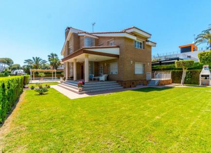 Villa para 1 200 000 euro en Torrevieja, España