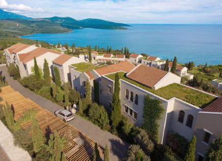 Apartment for 738 000 euro in Tivat, Montenegro