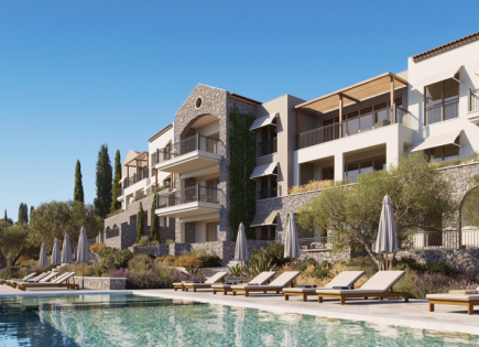 Apartment for 740 000 euro in Tivat, Montenegro