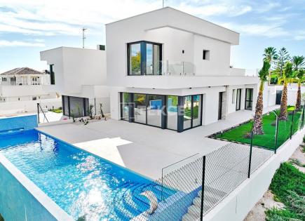 Villa for 760 000 euro in Orihuela, Spain