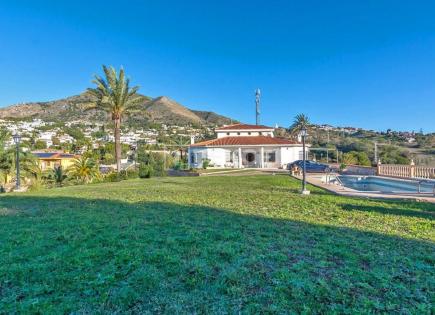 Villa for 1 545 000 euro in Benalmadena, Spain