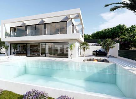 Villa for 1 050 000 euro in El Campello, Spain