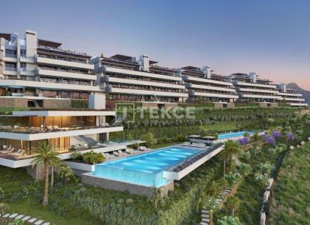 Penthouse for 1 590 000 euro in Benahavis, Spain