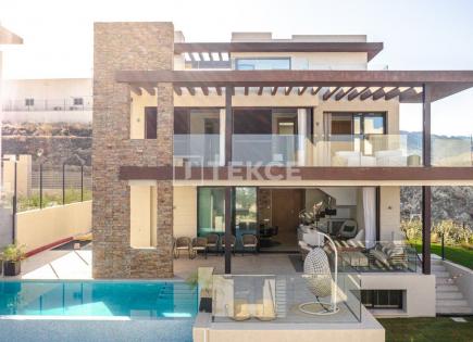 Villa for 1 990 000 euro in Benahavis, Spain
