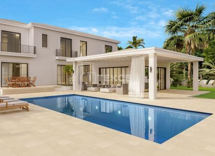 Villa for 2 270 000 euro in Kyrenia, Cyprus