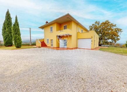 Villa für 495 000 euro in Marciano della Chiana, Italien