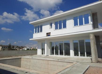 Villa for 520 000 euro in Larnaca, Cyprus
