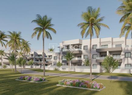Apartment for 255 000 euro in Velez-Malaga, Spain