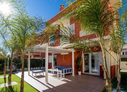 Villa for 378 800 euro in Orihuela Costa, Spain