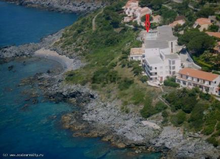 Flat for 98 000 euro in Scalea, Italy