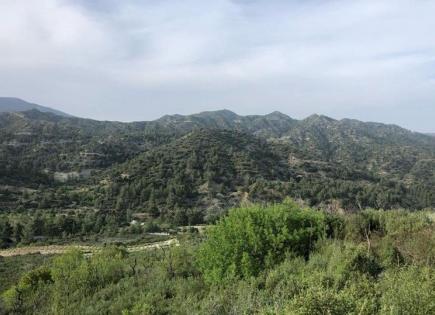 Land for 1 700 000 euro in Limassol, Cyprus