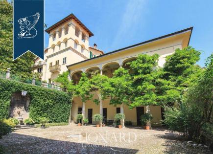 Villa for 2 300 000 euro in Varese, Italy