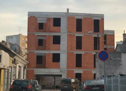 Appartement pour 194 355 Euro à Pula, Croatie