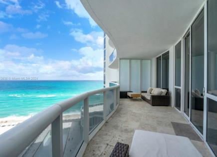 Appartement pour 1 619 736 Euro à Miami, États-Unis