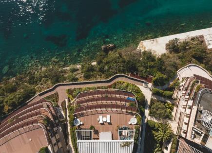 Penthouse für 3 950 000 euro in Budva, Montenegro