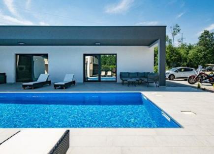 House for 530 000 euro in Labin, Croatia
