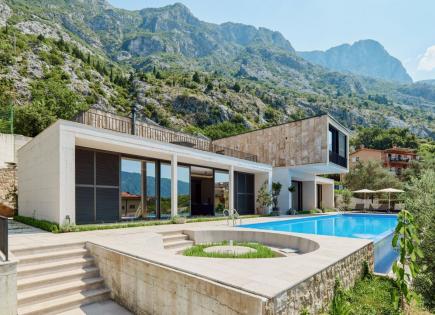 Villa pour 3 000 000 Euro à Kotor, Monténégro