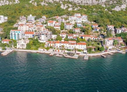 Villa para 1 250 000 euro en Kotor, Montenegro