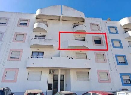 Apartment for 190 000 euro in Montijo, Portugal