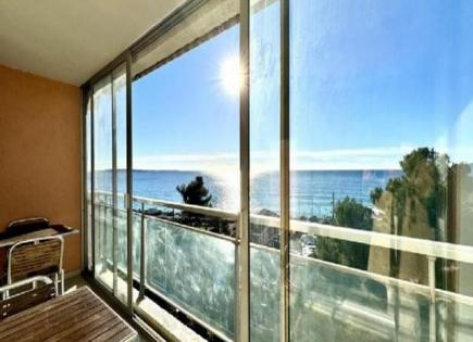 Apartment for 395 000 euro in Cannes, France