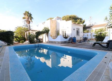 House for 510 000 euro in Orihuela Costa, Spain