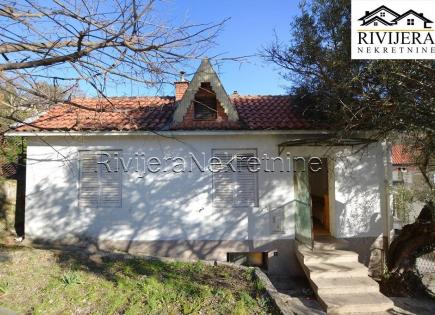 House for 65 000 euro in Herceg-Novi, Montenegro