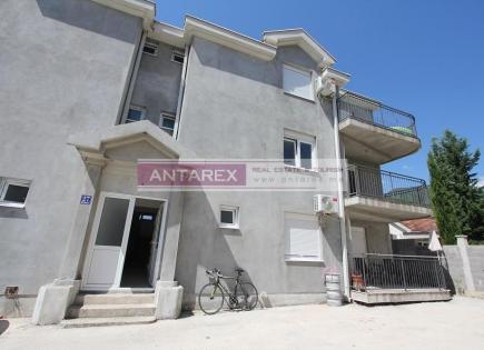 Apartment für 76 000 euro in Bijela, Montenegro