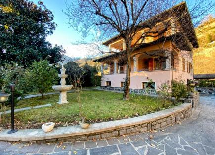 Villa for 1 150 000 euro in Porlezza, Italy