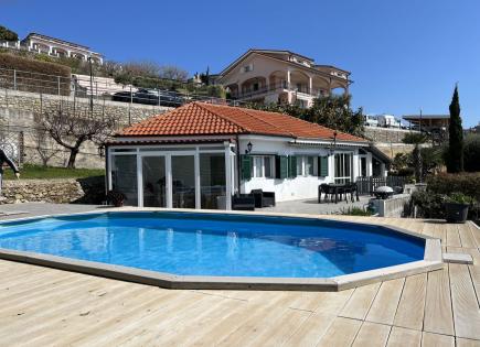 Villa for 690 000 euro in San Remo, Italy