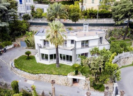 Villa para 3 200 000 euro en San Remo, Italia