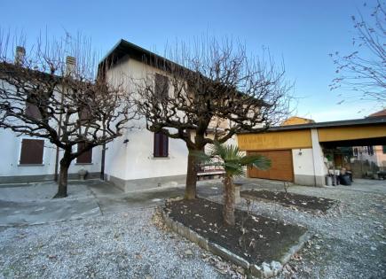 House for 751 000 euro in Porlezza, Italy