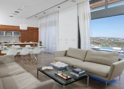 Villa for 2 353 000 euro in Paphos, Cyprus