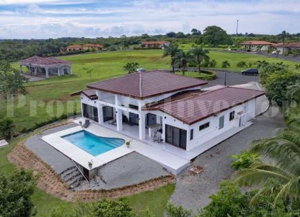 Villa for 738 091 euro in Panama
