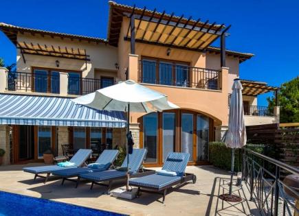 Villa for 725 000 euro in Paphos, Cyprus