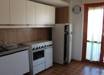 Apartamento para 28 000 euro en Grisolia, Italia