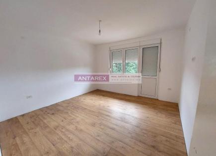 Apartment for 130 000 euro in Bijela, Montenegro