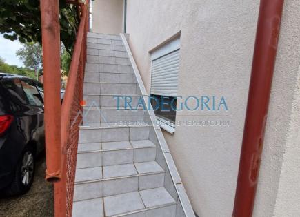 Townhouse for 100 000 euro in Utjeha, Montenegro