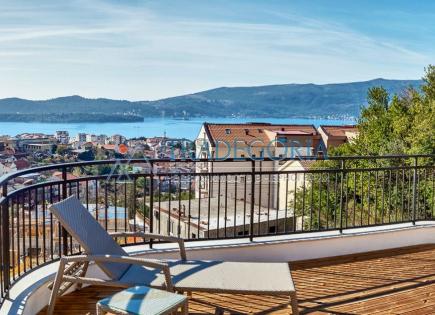 Villa für 550 000 euro in Tivat, Montenegro