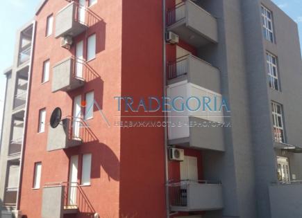 Flat for 55 000 euro in Petrovac, Montenegro