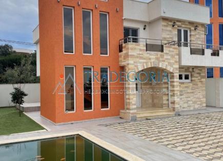 Villa für 300 000 euro in Dobra Voda, Montenegro