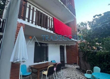 Townhouse for 90 000 euro in Canj, Montenegro