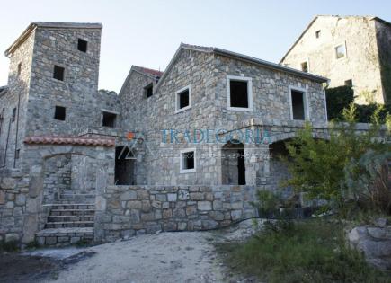 Hotel for 535 000 euro in Radovici, Montenegro